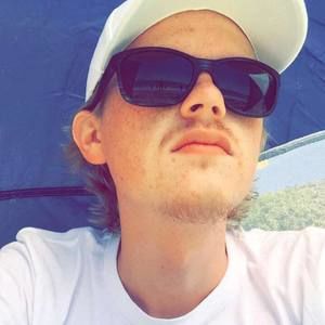 Meet your Posher, Dylan